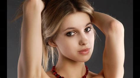 Models (Videos) .